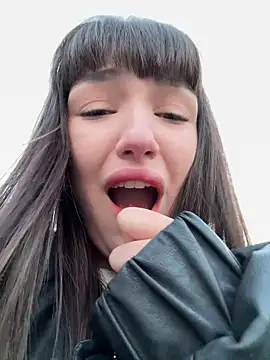 Sophie Avory online show from 02-19-25, 02:55