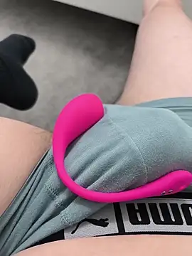 geilehecke1 online show from 10-30-25, 05:02