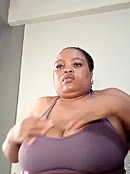 hugemelonsxxx online show from 10-06-25, 11:51