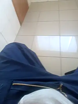 Snapshot of safadao3323 chatting on 03-08-25, 11:48 safadao3323 online show from 03-08-25, 11:48