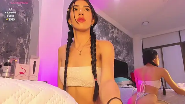 LiaFlowers online show from 01-25-25, 06:55