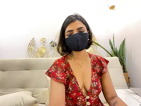 Snapshot of MaYaa__11 chatting on 02-12-25, 12:33 MaYaa 11 online show from 02-12-25, 12:33