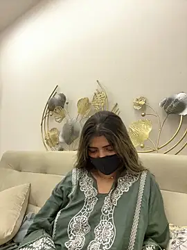 MaYaa  11 online show from 04-19-26, 07:29