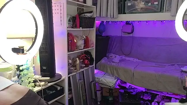 cunty tranny lydia online show from 11-04-25, 04:00