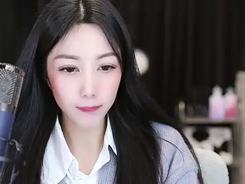 Nuyoah-77 online show from 02-01-25, 04:11