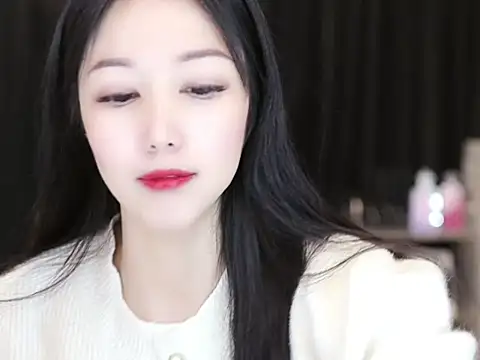 Nuyoah-77 online show from 02-10-25, 02:37