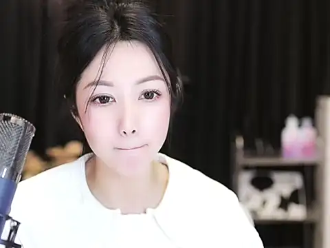 Nuyoah-77 online show from 03-16-25, 04:01