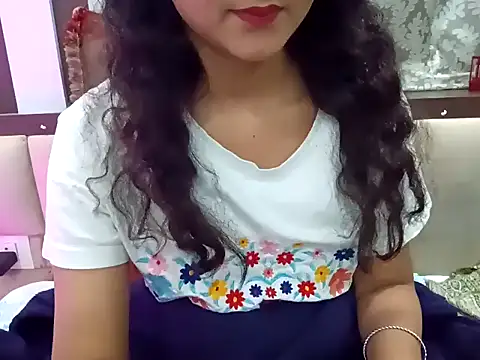 Snapshot of GoldnessAishu chatting on 12-17-24, 06:09 GoldnessAishu online show from 12-17-24, 06:09