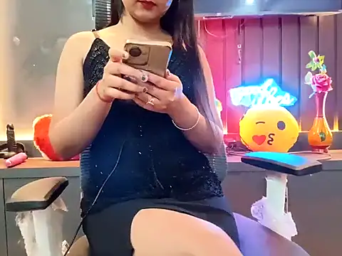 Snapshot of GoldnessAishu chatting on 03-22-25, 08:48 GoldnessAishu online show from 03-22-25, 08:48