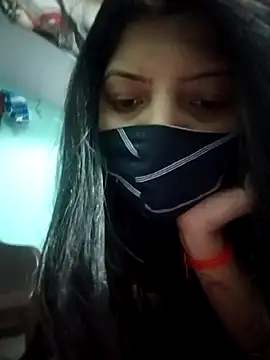 Hotty-Divya online show from 03-25-26, 02:12