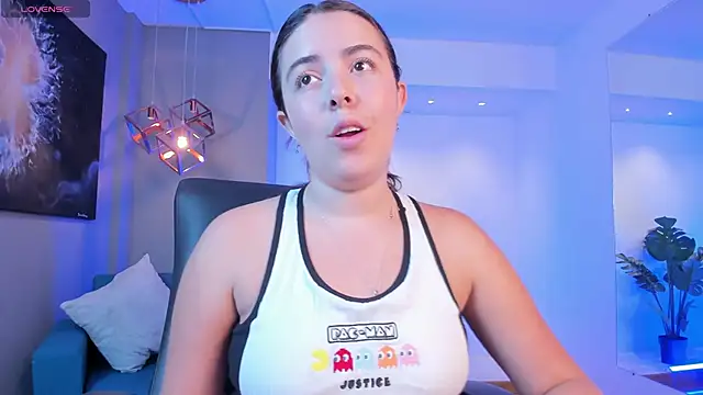 Lyssa Muller online show from 10-30-25, 01:01