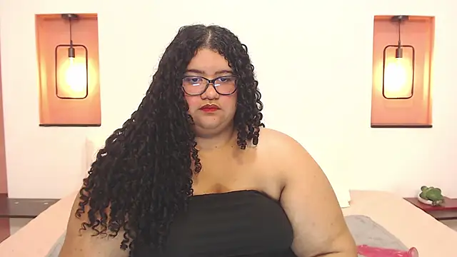 Miley Collins online show from 12-10-24, 09:33