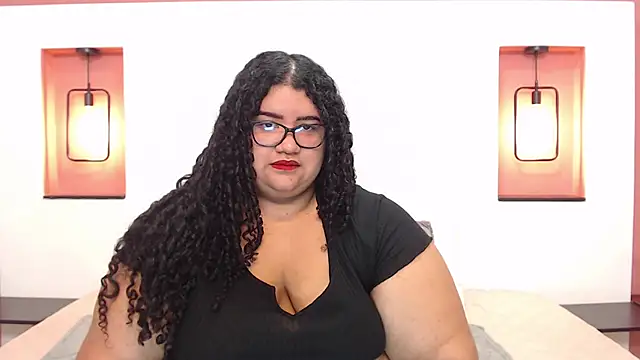 Miley Collins online show from 12-20-24, 06:35