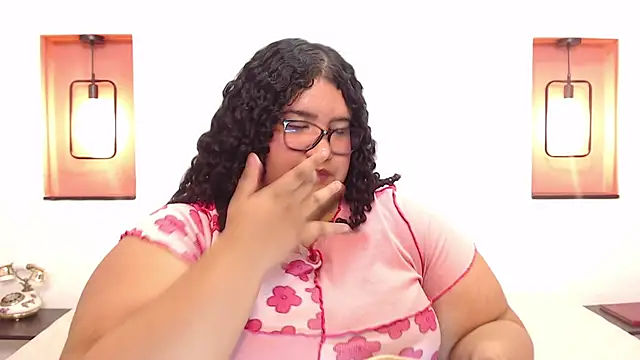 Miley Collins online show from 01-18-25, 02:36