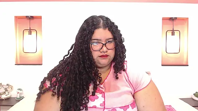 Miley Collins online show from 02-17-25, 08:58