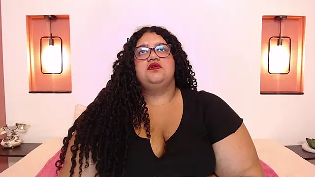 Miley Collins online show from 03-21-25, 08:40