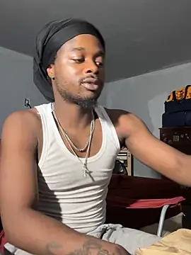 SluttyLyfe4L online show from 11-18-25, 01:11