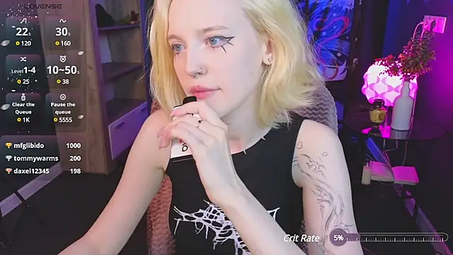 Crackling Tatii online show from 12-12-24, 03:21