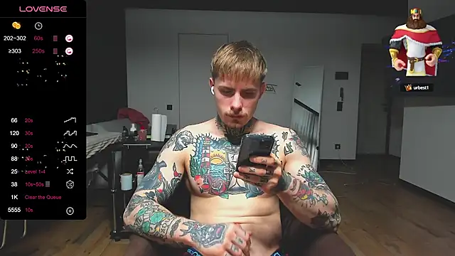 Snapshot of white_King9999 chatting on 01-31-25, 04:36 white King9999 online show from 01-31-25, 04:36