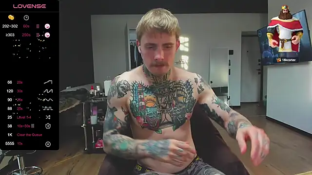 Snapshot of white_King9999 chatting on 03-06-25, 02:40 white King9999 online show from 03-06-25, 02:40