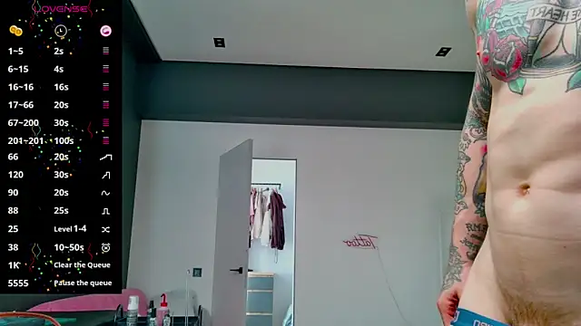 Snapshot of white_King9999 chatting on 10-04-25, 12:25 white King9999 online show from 10-04-25, 12:25