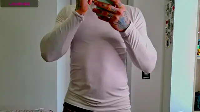 white King9999 online show from 02-15-26, 11:52