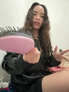 Snapshot of kathott chatting on 06-18-26, 03:40 kathott online show from 06-18-26, 03:40