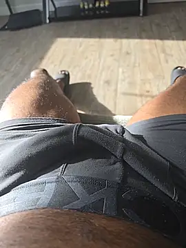 Snapshot of Keshuloveyou chatting on 02-20-25, 08:25 Keshuloveyou online show from 02-20-25, 08:25