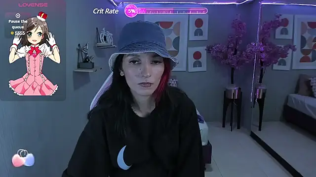 Snapshot of Dafne_huges chatting on 01-16-25, 07:41 Dafne huges online show from 01-16-25, 07:41