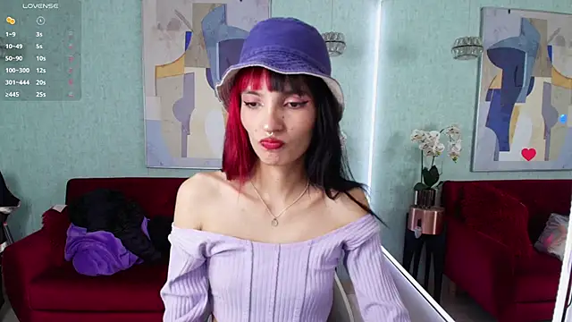 Snapshot of Dafne_huges chatting on 02-01-25, 02:34 Dafne huges online show from 02-01-25, 02:34