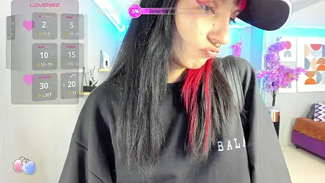 Snapshot of Dafne_huges chatting on 02-03-25, 07:52 Dafne huges online show from 02-03-25, 07:52