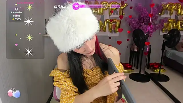 Snapshot of Dafne_huges chatting on 02-12-25, 07:56 Dafne huges online show from 02-12-25, 07:56