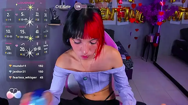 Snapshot of Dafne_huges chatting on 02-14-25, 10:36 Dafne huges online show from 02-14-25, 10:36