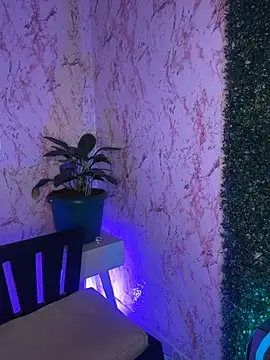 Katti Barrera online show from 02-20-26, 01:57