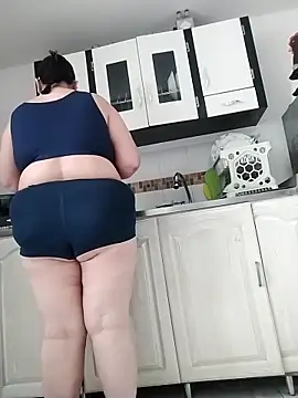 Madisonpalacio online show from 11-06-25, 03:02