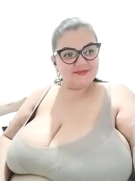 Madisonpalacio online show from 02-04-26, 09:42