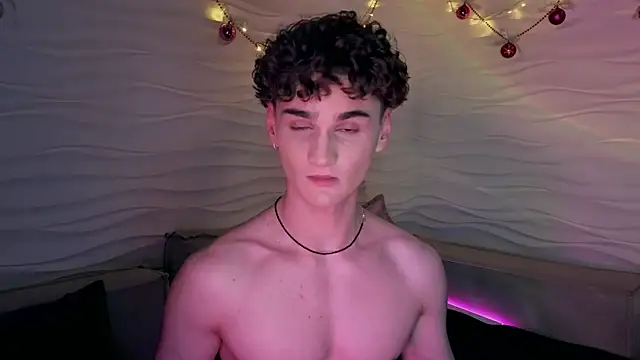 adam 21cm   online show from 01-09-25, 08:11