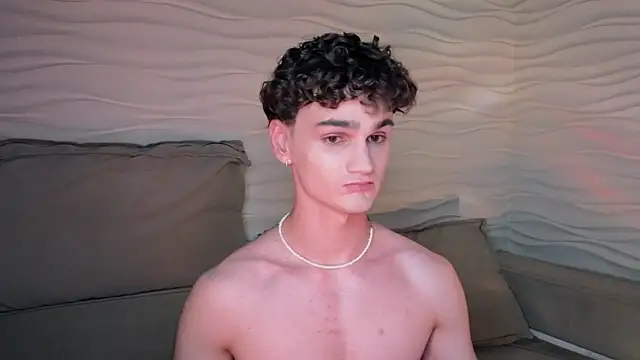 adam 21cm   online show from 01-26-25, 07:52