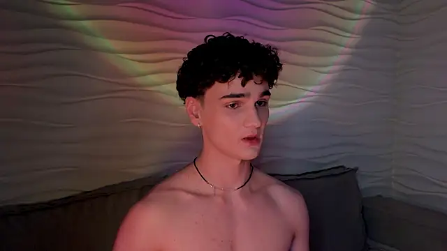 adam 21cm   online show from 03-20-25, 07:35