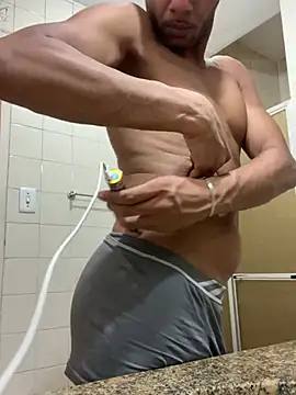 Snapshot of noahmarins chatting on 12-31-24, 02:51 noahmarins online show from 12-31-24, 02:51