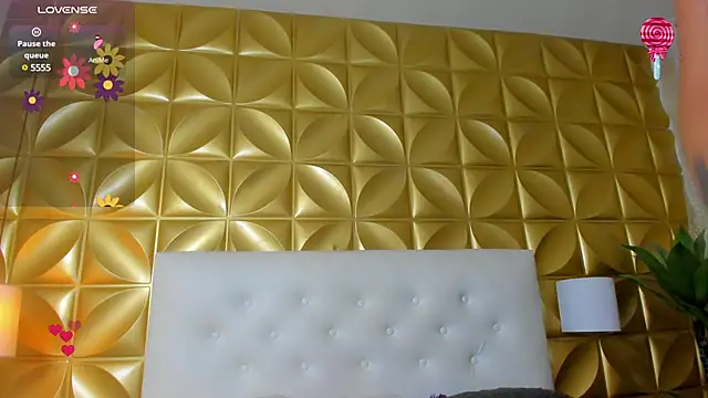 Sara-Smith- online show from 02-04-25, 12:11