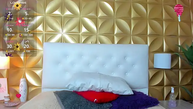 Sara-Smith- online show from 02-07-25, 01:01