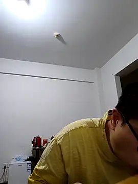 Snapshot of DDYY12341 chatting on 09-23-25, 01:03 DDYY12341 online show from 09-23-25, 01:03