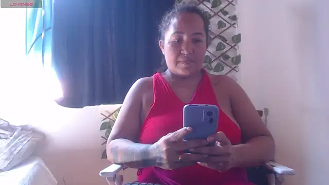 Snapshot of cougar_town chatting on 02-13-25, 11:37 cougar town online show from 02-13-25, 11:37