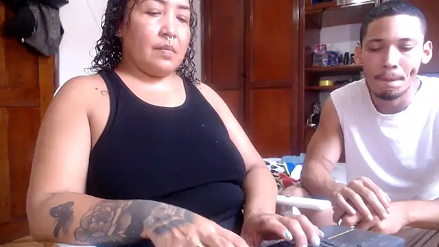 Snapshot of cougar_town chatting on 03-15-25, 07:38 cougar town online show from 03-15-25, 07:38