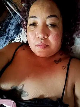 Snapshot of cougar_town chatting on 10-26-25, 02:56 cougar town online show from 10-26-25, 02:56