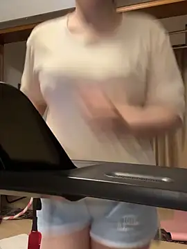 Tastemystrawberry online show from 12-05-25, 11:41