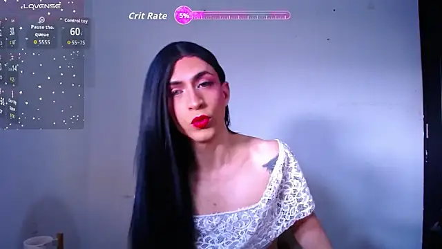 Snapshot of LiahGrey7 chatting on 09-13-25, 12:05 LiahGrey7 online show from 09-13-25, 12:05