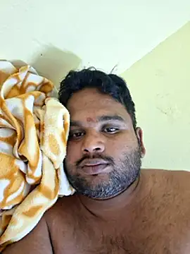 Snapshot of Indianboytelugu chatting on 12-11-24, 03:26 Indianboytelugu online show from 12-11-24, 03:26