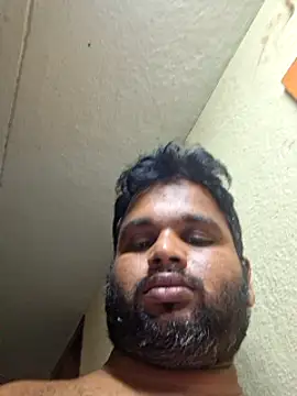Snapshot of Indianboytelugu chatting on 12-28-24, 06:08 Indianboytelugu online show from 12-28-24, 06:08